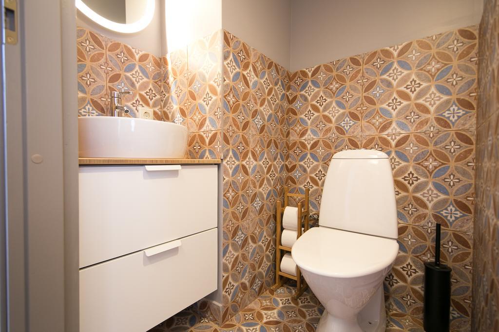 Sunny And Compact Apartment Riga Buitenkant foto