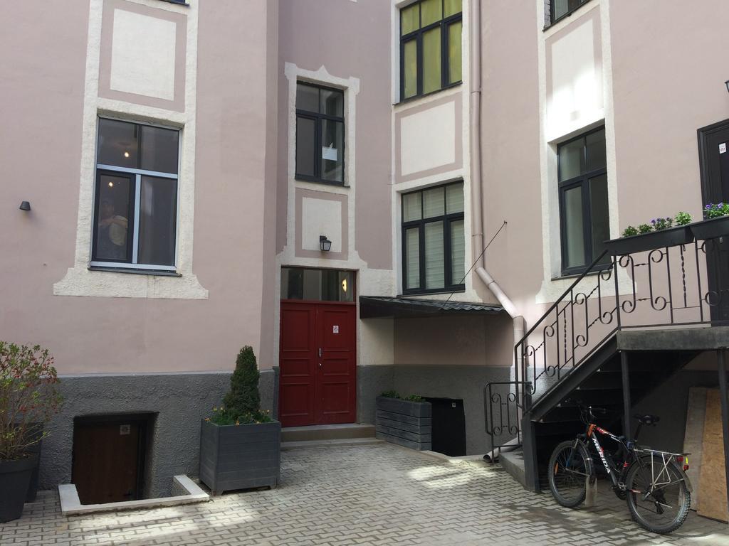 Sunny And Compact Apartment Riga Buitenkant foto
